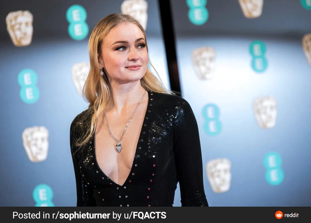 Sophie Turner NSFW