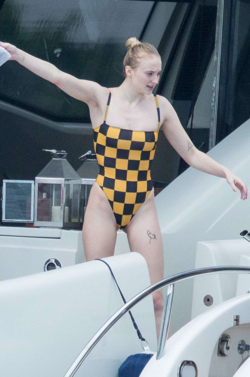 Sophie Turner Showing Off Her Tight Body On A Boat NSFW