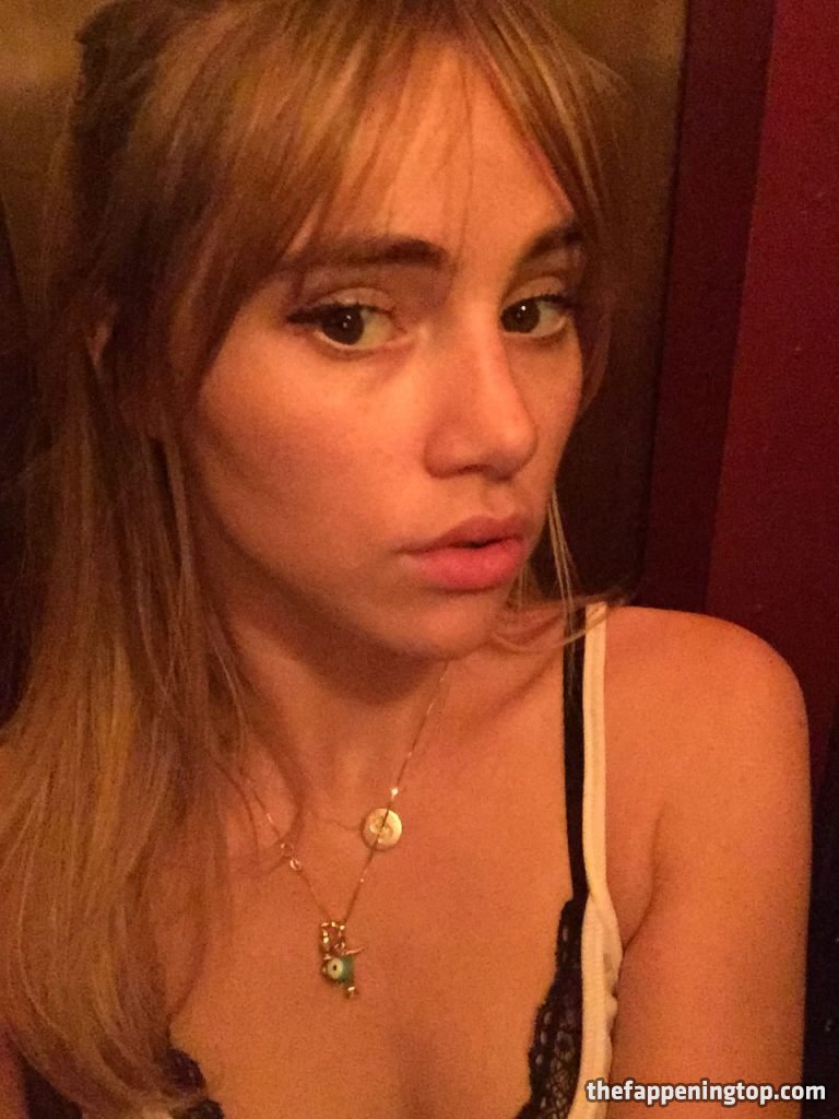 Suki Waterhouse NSFW