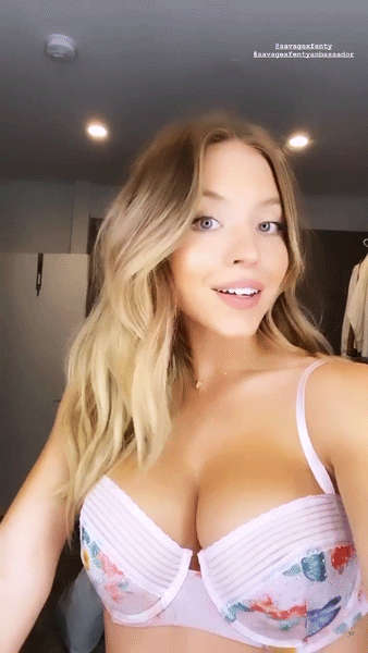 Sydney Sweeney Big Tits