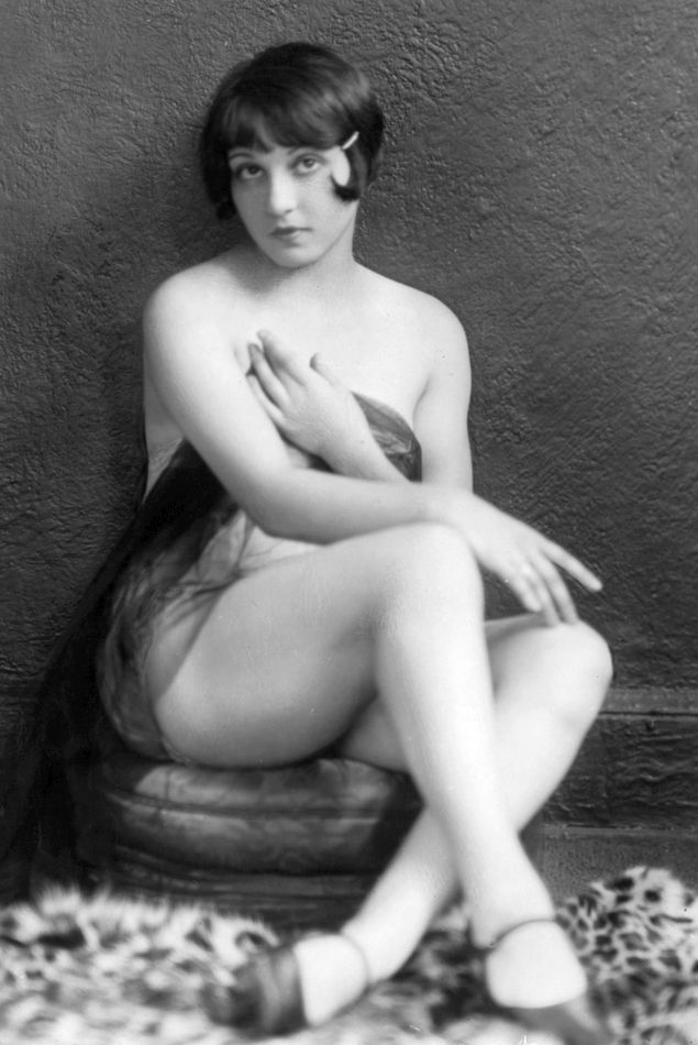 Sylvia Carol In The 1926 Eltinge Theater Production Hello Lola NSF