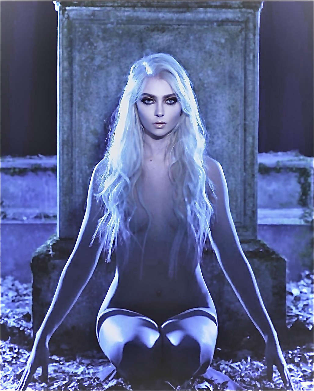 Taylor Momsen Promo Pic Brightened And Enhanced NSF