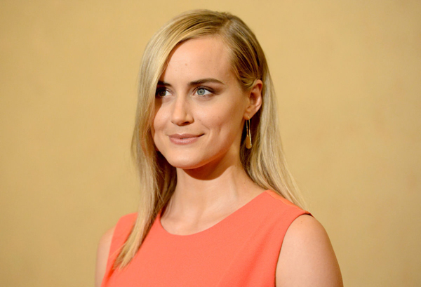 Taylor Schilling NSFW