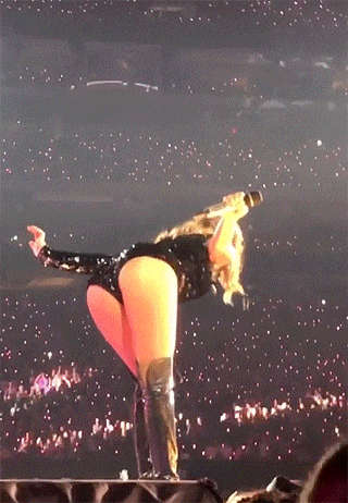 Taylor Swift Ass