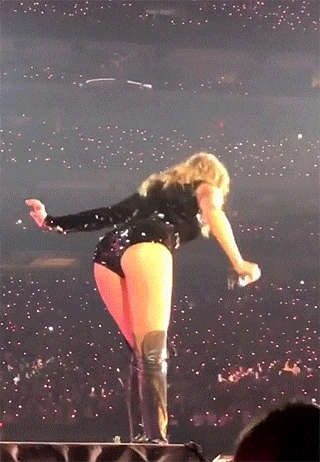 Taylor Swift Ass