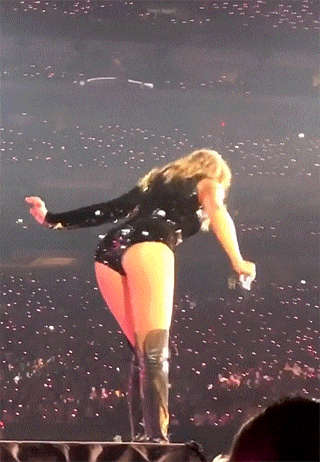 Taylor Swift Ass