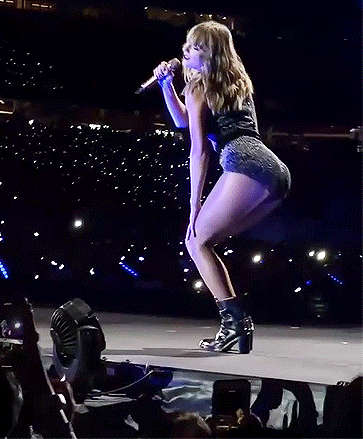 Taylor Swift Ass