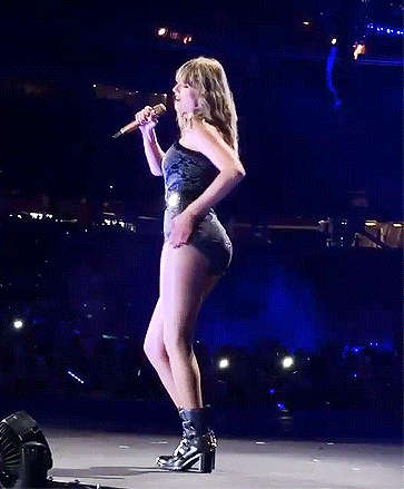 Taylor Swift Ass