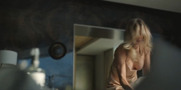 The Flight Attendant Gif Kaley Cuoco NSFW