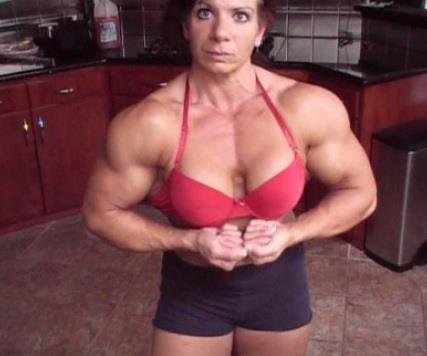 Tina Zampa Muscles