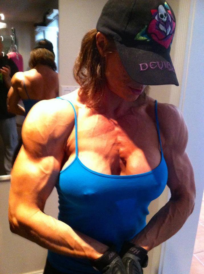 Tracy Weller Muscles