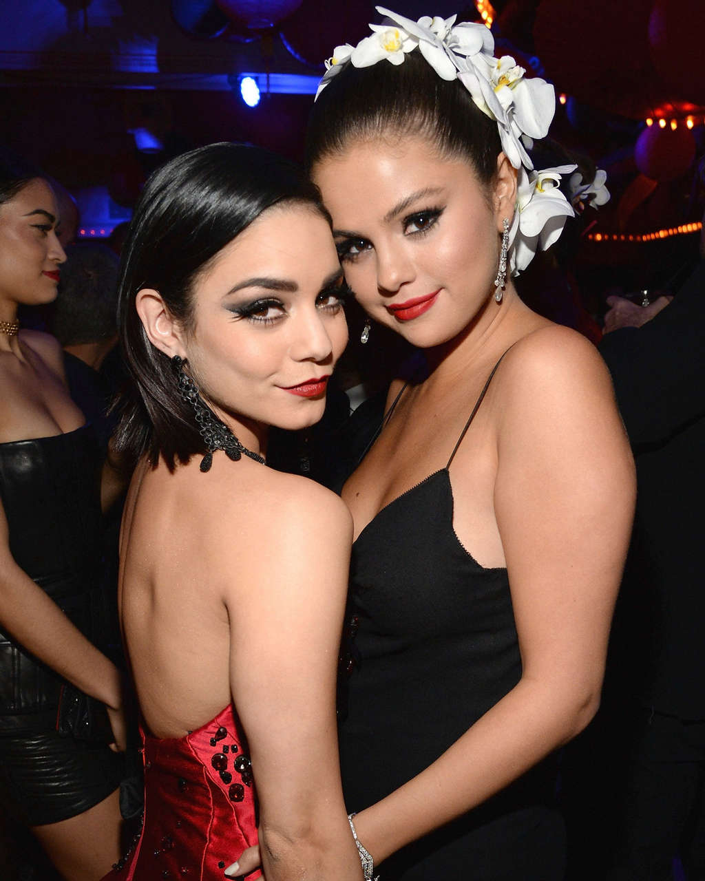 Vanessa Hudgens Andamp Selena G NSF