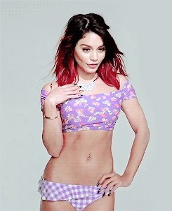 Vanessa Hudgens Looking All Kinds Of Sultry And Fuckable That Sexy Tummy Gets Me So Hard NSFW