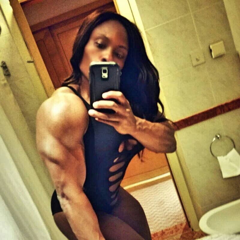 Victoria Dominguez Muscles