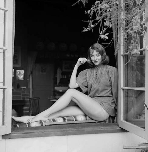 Vikki Dougan NSFW