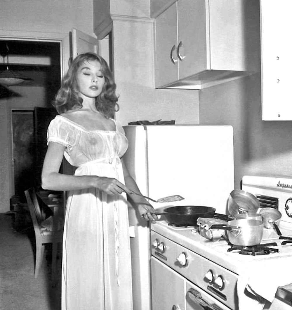 Vikki Dougan NSFW