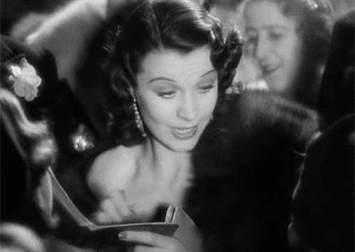 Vivien Leigh Signing Autographs In St Martins Lane NSFW