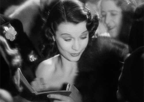 Vivien Leigh Signing Autographs In St Martins Lane NSFW