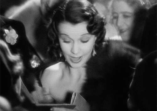 Vivien Leigh Signing Autographs In St Martins Lane NSFW