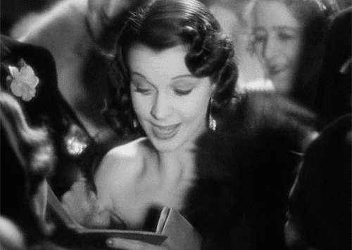 Vivien Leigh Signing Autographs In St Martins Lane NSFW