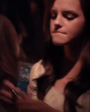 You Hit On Emma Watson At The Club Heres How It Went Down NSFW