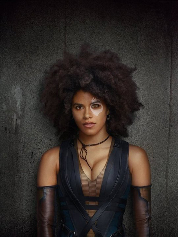 Zazie Beetz NSFW